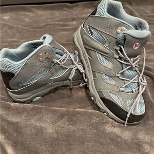 Women's Merrell Blue and Gray Moab Hiking Boots